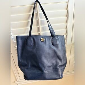 Tory Burch Navy Leather Tote Purse - preowned